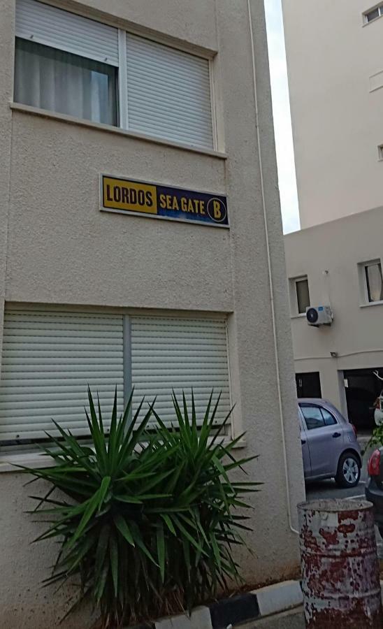 Stelia'S Seagate Studio Apt. Larnaca Exterior photo